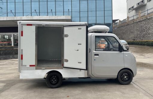 Wuling E10 0.8Ton 1.92-Meter Pure Electric Refrigerated Truck