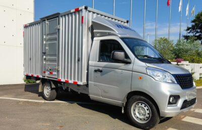 Xiangling V1 2.98Ton 3.2-Meter Single-Row Pure Electric Van-Type Micro Truck