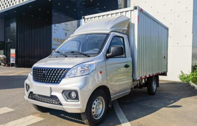 Xiangling V1 2.98Ton 3.2-Meter Single-Row Pure Electric Van-Type Micro Truck