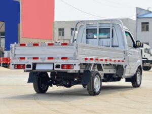 Xinyuan T3Lev 2.7Ton 3.05-Meter Single-Row Pure Electric Flatbed Micro Truck