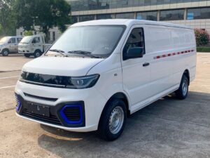 ZhiLing EV7 3Ton 5-meter Pure Electric Closed Van