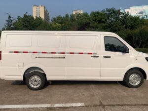 ZhiLing EV7 3Ton 5-meter Pure Electric Closed Van