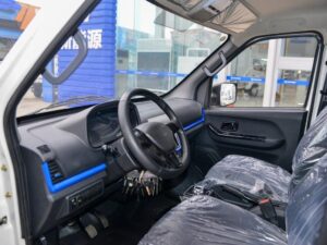 ZhiLing EV7 3Ton 5-meter Pure Electric Closed Van