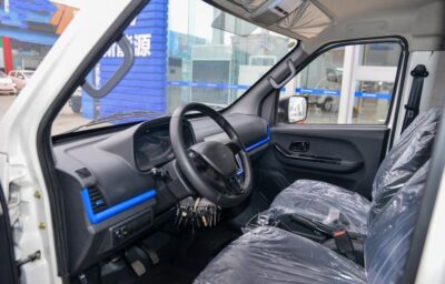 ZhiLing EV7 3Ton 5-meter Pure Electric Closed Van