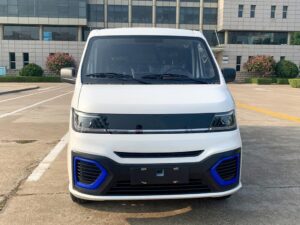 ZhiLing EV7 3Ton 5-meter Pure Electric Closed Van