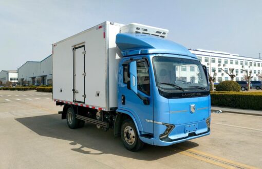 Blue Engine 4.5 Ton Electric Refrigerated Truck