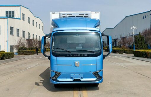 Blue Engine 4.5 Ton Electric Refrigerated Truck