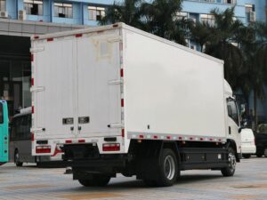 BYD T7 10.7Ton 5.6meter pure electric van light truck