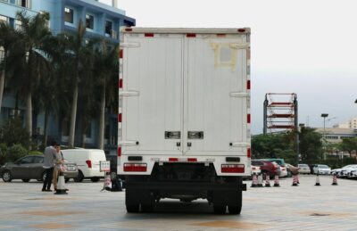 BYD T7 10.7Ton 5.6meter pure electric van light truck