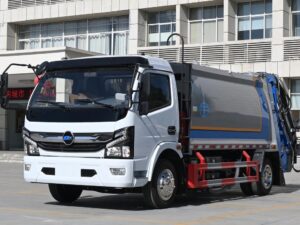 Chufeng 8.5 Ton Electric Rear Compactor Truck