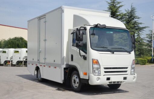 Dayun E3 4.5Ton 136Horsepower 4.15Meter Van Type Pure Electric Light Truck