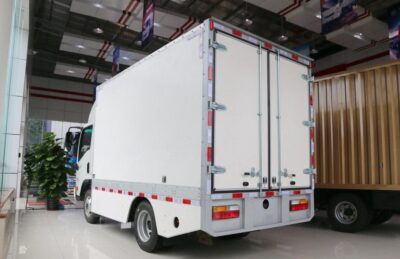 Dayun E3 4.5Ton 3.57Meter Single Row Pure Electric Van Light Truck