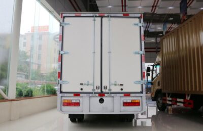 Dayun E3 4.5Ton 3.57Meter Single Row Pure Electric Van Light Truck