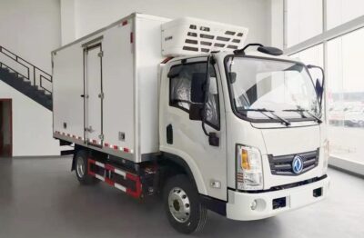 Dongfeng 4.5 Ton Electric Refrigerated Truck