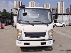 Dongfeng Huashen T16 4.5T 6Meter صف واحد شاحنة خفيفة مسطحة كهربائية نقية