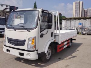 Dongfeng Huashen T16 4.5T 6Meter Single Row Pure Electric Flatbed Light Truck