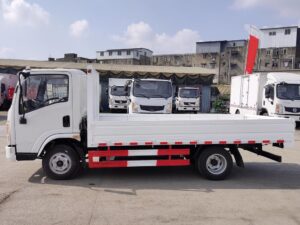 Dongfeng Huashen T16 4.5T 6Meter Single Row Pure Electric Flatbed Light Truck