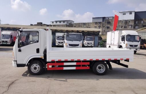 Dongfeng Huashen T16 4.5T 6Meter Single Row Pure Electric Flatbed Light Truck