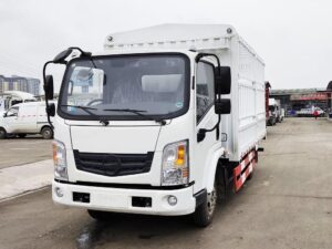 Dongfeng Huashen T17 4.5Ton 4.15Meter Single Row Pure Electric Cage-Type Light Truck