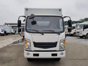 Dongfeng Huashen T17 4.5Ton 4.1Meter Single Row Pure Electric Van Light Truck