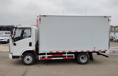 Dongfeng Huashen T17 4.5Ton 4.1Meter Single Row Pure Electric Van Light Truck