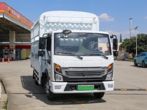 I-Dongfeng K6 4.5Ton 4.19Meter eSingle Row ePure Electric Cage Uhlobo lwelori eKhanyayo