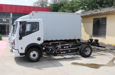 Dongfeng Nebula K6 4.5Ton 4.19Meter Single Row Pure Electric Platform Light Truck