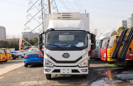 Faw 4.5 Ton Electric Refrigerated Truck