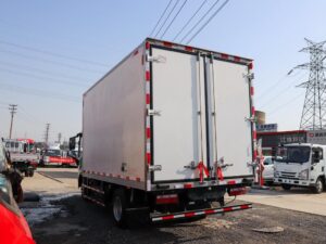 Faw 4.5 Ton Elektrikli Soğutmalı Kamyon