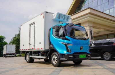 Flying Saucer 4.5Ton Electric Refrigerated Truck