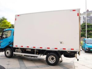 Flying Saucer 4.5Ton Electric Refrigerated Truck