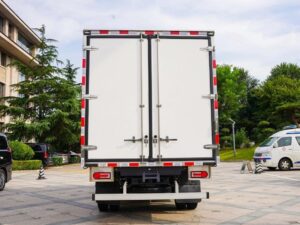 Flying Saucer 4.5Ton Electric Refrigerated Truck