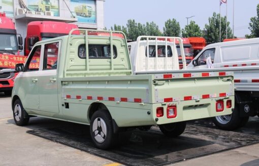 Foton Xiangling Q 3T 2.5Meter Double Row Pure Electric Fence Panel Micro Truck