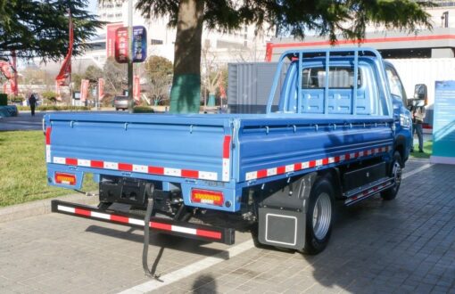 Howo Zhixiang 4.5Ton 3.95Meter Single Row Pure Electric Platform Light Truck