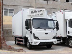 Isuzu 4.5 Ton Electric Refrigerated Truck