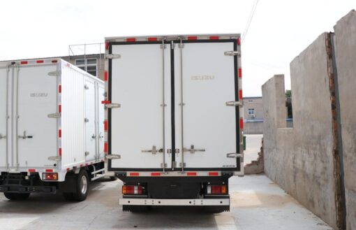 Isuzu 4.5 Ton Electric Refrigerated Truck