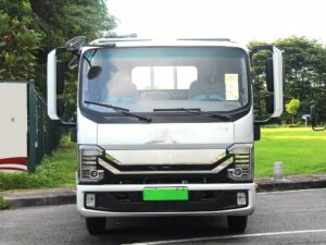 Jac Shuailing Hs7 4Tons 6Meter Single Row Hybrid Platform Light Truck