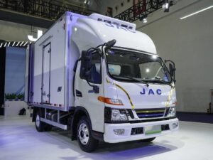 Jmc 4.4 Ton Electric Refrigerated Truck