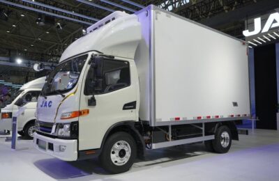 Jmc 4.4 Ton Electric Refrigerated Truck