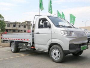 Kairui Xiaoxiang X7 3.5T 3.8Meter Single-Row Pure Electric Fence-Panel Micro-Truck