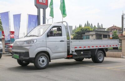 Kairui Xiaoxiang X7 3.5T 3.8Meter Single-Row Pure Electric Fence-Panel Micro-Truck