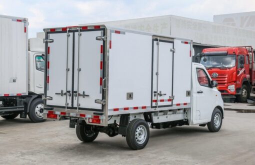 Remote 3 Ton Electric Refrigerated Truck