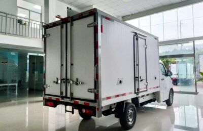 Remote 3 Ton Electric Refrigerated Truck