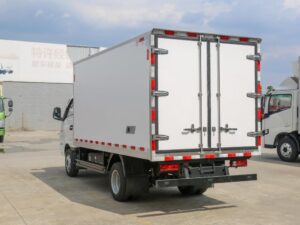 Remote 4.3 Ton Electric Refrigerated Truck