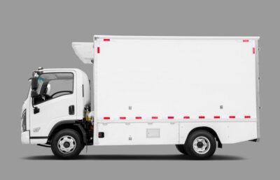 Remote 4.4Ton Electric Refrigerated Truck