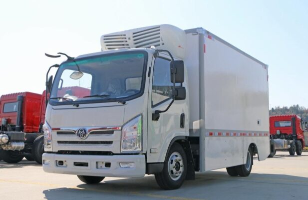 Sanhuan Shitong 4.5 Ton Electric Refrigerated Truck