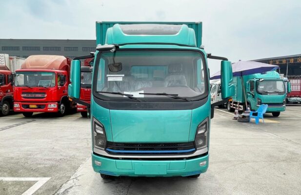 Shaanxi Automobile Xuande E9 4.5Ton 4.1Meter Single Row Pure Electric Van Light Truck