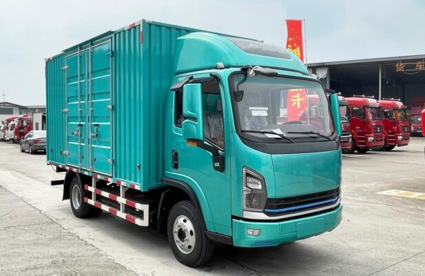 Shaanxi Automobile Xuande E9 4.5Ton 4.1Meter Single Row Pure Electric Van Light Truck