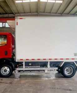 Sinotruk 4.5 Ton Electric Refrigerated Truck