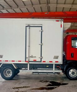 Sinotruk 4.5 Ton Electric Refrigerated Truck